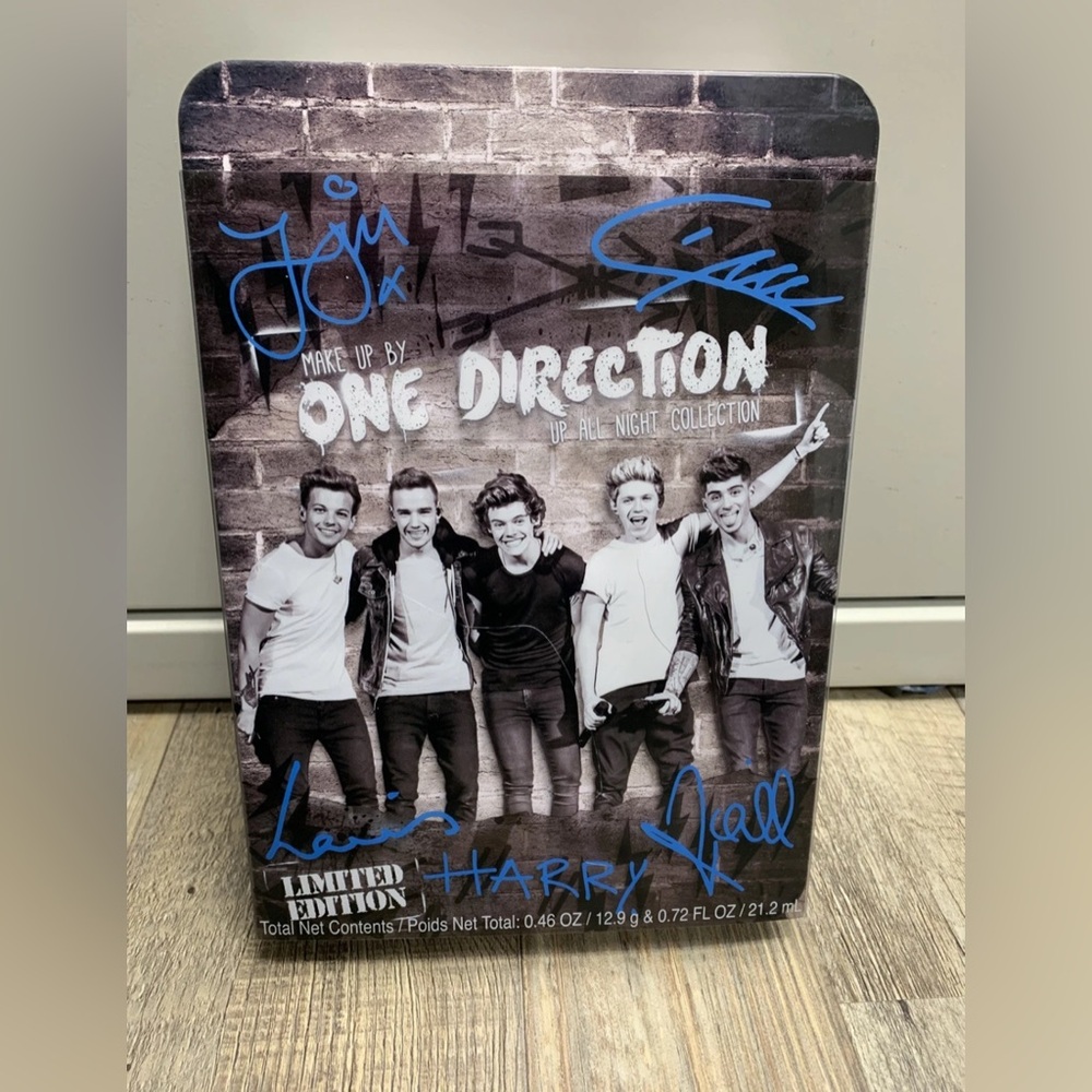 One Direction Up All Night Limited Edition Makeup Set